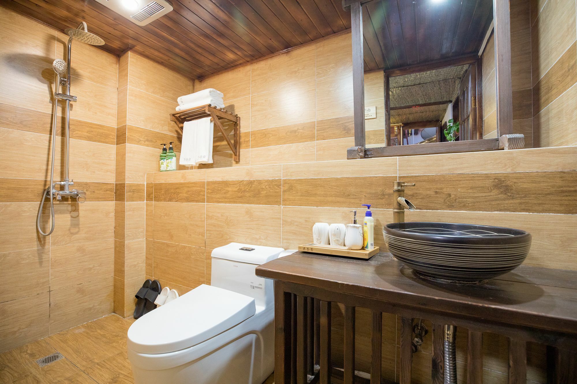 Lijiang Buwuzhai Inn Dış mekan fotoğraf